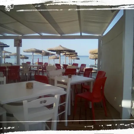 Ray Of Sunshine - Rentrooms * Solanas (Cagliari)
