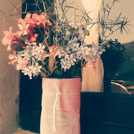 Ray Of Sunshine - Rentrooms *