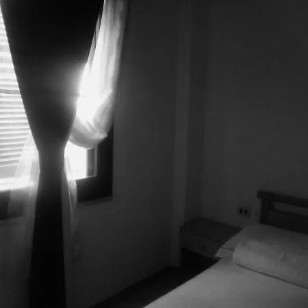 Ray Of Sunshine - Rentrooms Appartement